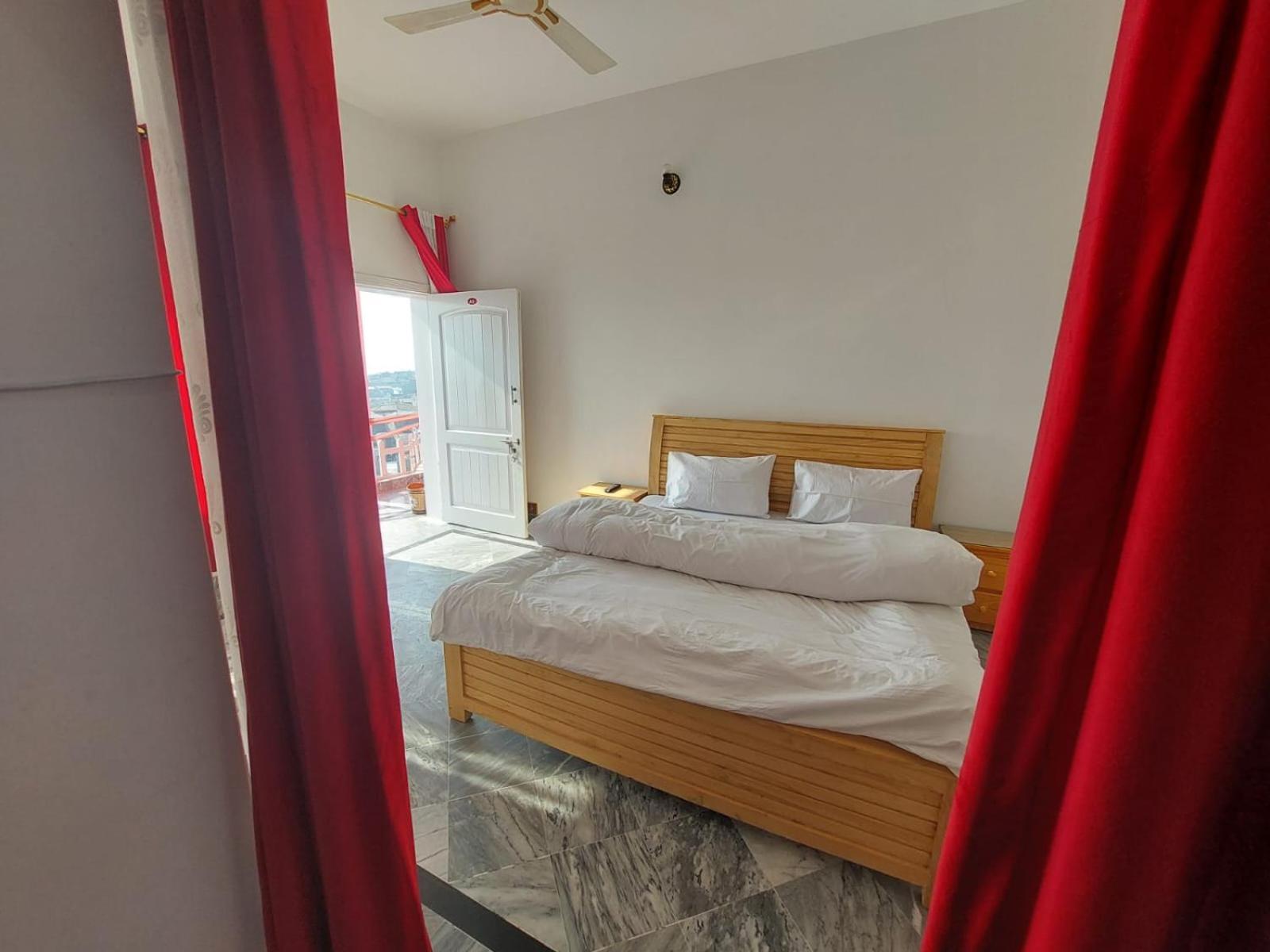 Red Rose Hotel & Resort Mansehra Kültér fotó